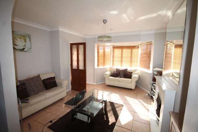 Image of 2 bedroom Detached house to rent in Hazel Road Erith DA8 at Hazel Road  Erith, DA8 2LS