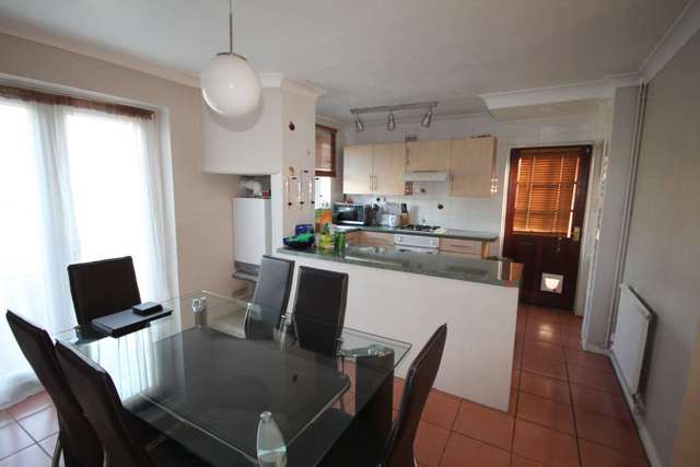  Image of 2 bedroom Detached house to rent in Hazel Road Erith DA8 at Hazel Road  Erith, DA8 2LS