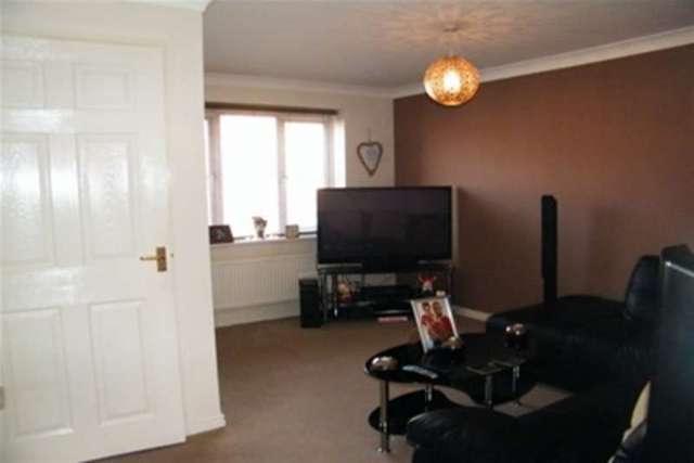  Image of 3 bedroom Detached house to rent in Hemsby Close Sunderland SR4 at Sunderland, SR4 8DN