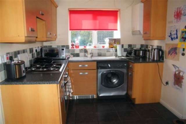  Image of 3 bedroom Detached house to rent in Hemsby Close Sunderland SR4 at Sunderland, SR4 8DN