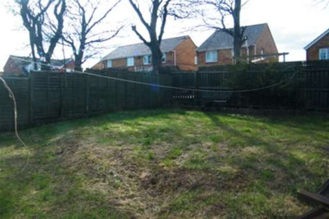  Image of 3 bedroom Detached house to rent in Hemsby Close Sunderland SR4 at Sunderland, SR4 8DN