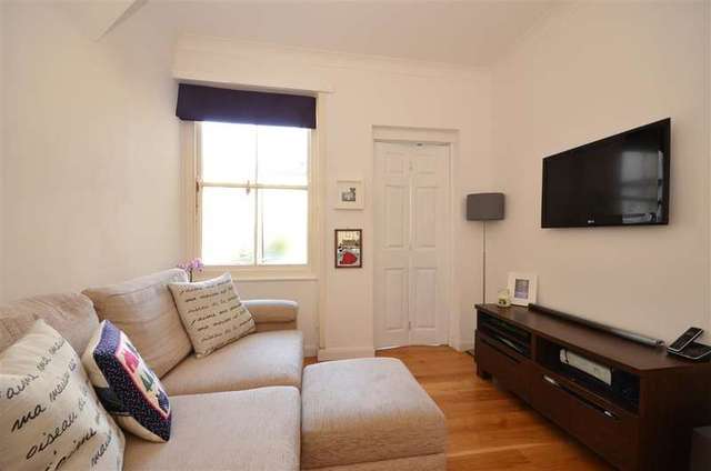  Image of 1 bedroom Flat for sale in Herbert Road Brighton BN1 at Brighton East Sussex Brighton, BN1 6PB