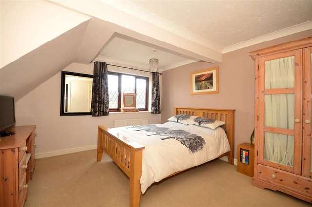  Image of 4 bedroom Detached house for sale in High Street Halling Rochester ME2 at Halling Rochester Rochester, ME2 1BZ