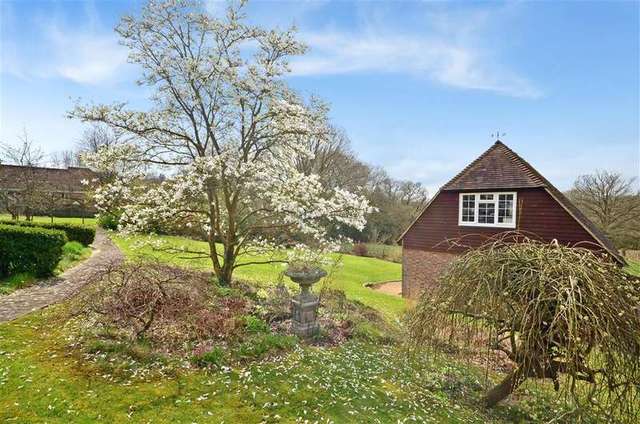  Image of 5 bedroom Detached house for sale in High Street Hartfield TN7 at Hartfield East Sussex Hartfield, TN7 4AE