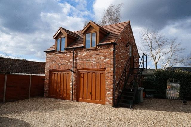  Image of 4 bedroom Detached house for sale in High Street Tattershall Lincoln LN4 at 31 High Street  TATTERSHALL, LN4 4NP