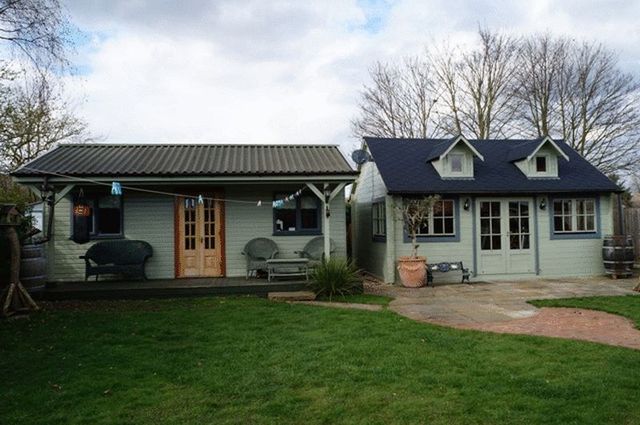  Image of 4 bedroom Detached house for sale in High Street Tattershall Lincoln LN4 at 31 High Street  TATTERSHALL, LN4 4NP