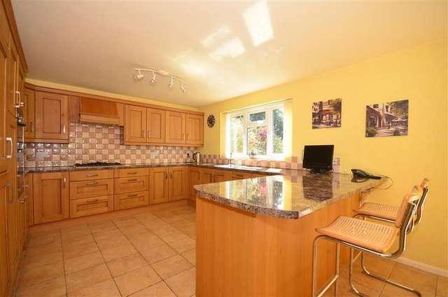  Image of 4 bedroom Bungalow for sale in Highland Road Beare Green Dorking RH5 at Beare Green Dorking Dorking, RH5 4RL