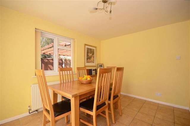 Image of 4 bedroom Bungalow for sale in Highland Road Beare Green Dorking RH5 at Beare Green Dorking Dorking, RH5 4RL