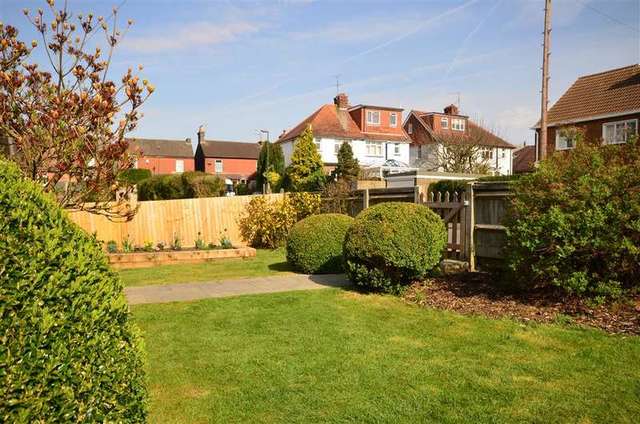  Image of 4 bedroom Bungalow for sale in Highlands Avenue Horsham RH13 at Horsham West Sussex Horsham, RH13 5LN