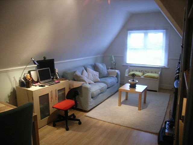  Image of 1 bedroom Flat to rent in Hill Lane Southampton SO15 at 156 Hill Lane  Southampton, SO15 5ND