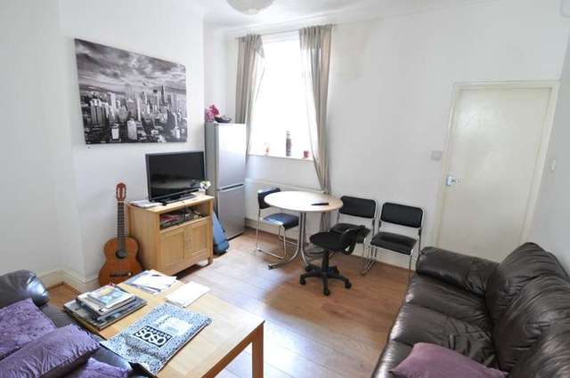  Image of 3 bedroom Terraced house for sale in Hobson Road Selly Park Birmingham B29 at Hobson Road Selly Park Birmingham, B29 7QA