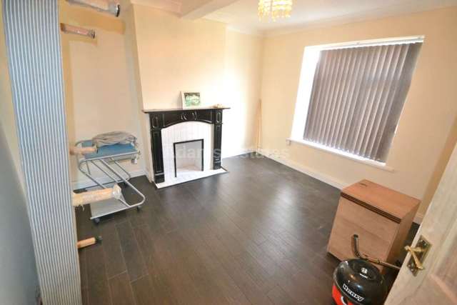  Image of 1 bedroom House Share to rent in Holberton Road Reading RG2 at Holberton Road  Reading, RG2 8NG