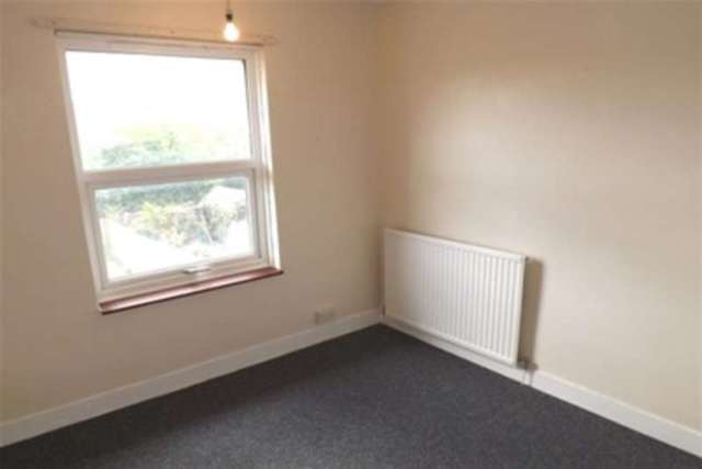  Image of 3 bedroom Semi-Detached house to rent in Holgate Crescent Sheffield S5 at Sheffield, S5 9LE