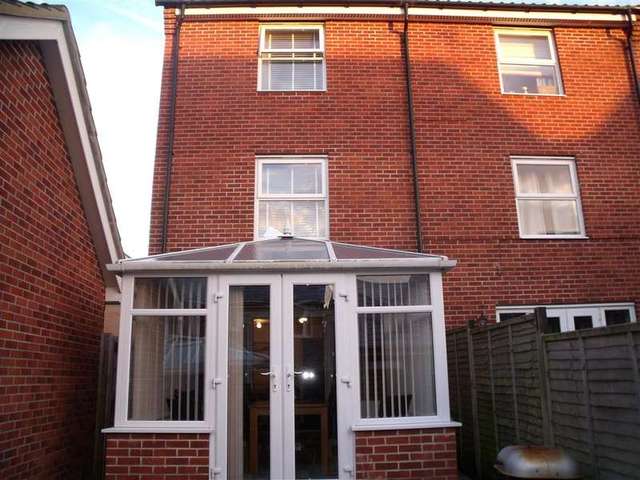  Image of 4 bedroom Town House for sale in Hollist Chase Wick Littlehampton BN17 at Littlehampton West Sussex Littlehampton, BN17 6FY