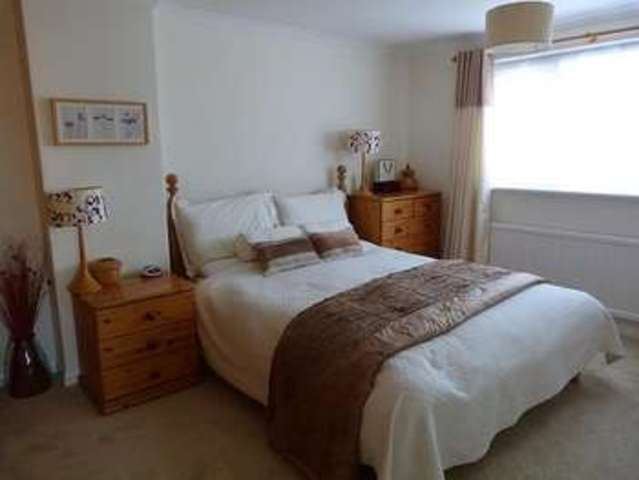  Image of 4 bedroom Property for sale in Holly Close Broadstairs CT10 at HOLLY CLOSE  BROADSTAIRS, CT10 2LY