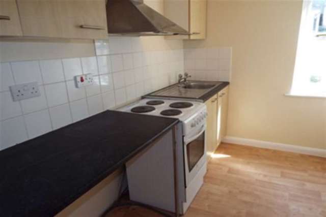  Image of 1 bedroom Flat to rent in Dorset Place New Street Honiton EX14 at Honiton, EX14 1QS