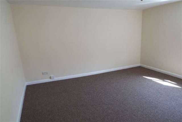  Image of 1 bedroom Flat to rent in Dorset Place New Street Honiton EX14 at Honiton, EX14 1QS