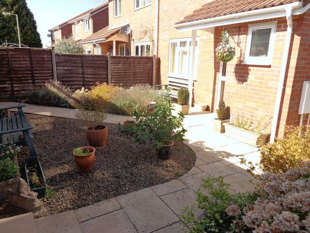  Image of 3 bedroom Semi-Detached house for sale in Hunts Grove View Naas Lane Quedgeley Gloucester GL2 at Hunts Grove View Naas Lane, Quedgeley Gloucester, GL2 2GP