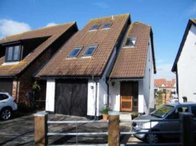  Image of 3 bedroom Terraced house for sale in Endeavour Way Hythe Southampton SO45 at Hythe Marina Village Hythe Hythe, SO45 6DX
