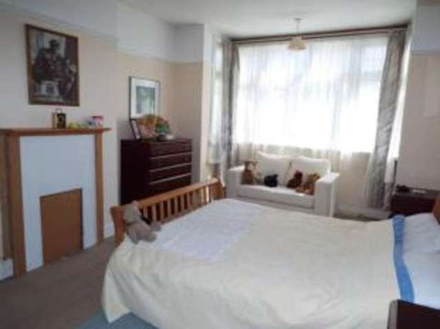  Image of 3 bedroom Terraced house for sale in Ingoldsby Road Folkestone CT19 at Folkestone Kent Folkestone, CT19 6JJ