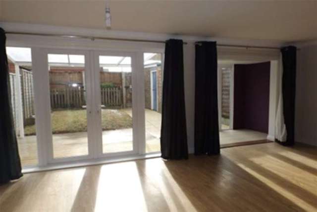  Image of 3 bedroom Detached house to rent in Inkpen Walk Havant PO9 at Havant, PO9 4EJ