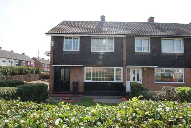  Image of 3 bedroom Semi-Detached house to rent in Islington Walk Middlesbrough TS4 at Islington Walk  Middlesbrough, TS4 3RB
