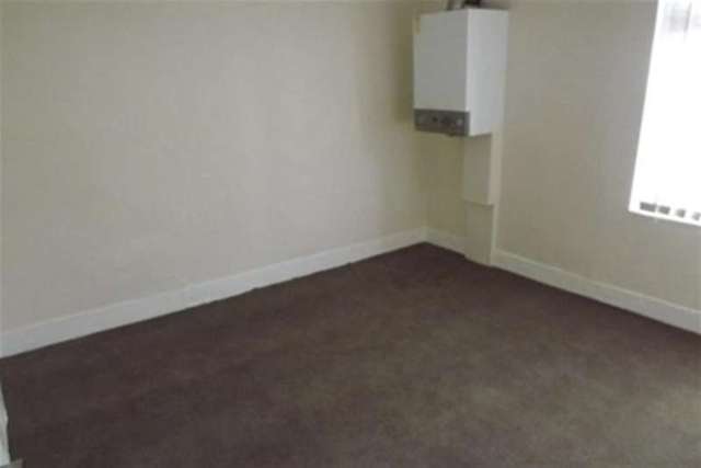  Image of 2 bedroom Detached house to rent in Ismay Street Walton Liverpool L4 at Liverpool, L4 4EE