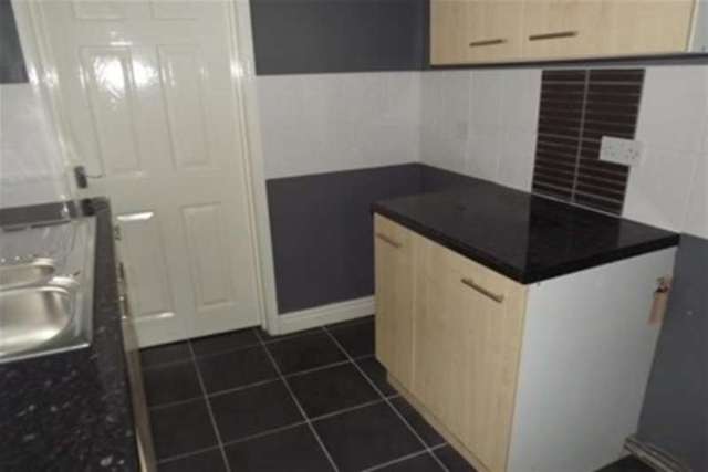  Image of 2 bedroom Detached house to rent in Ismay Street Walton Liverpool L4 at Liverpool, L4 4EE