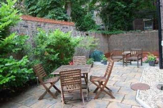 Image of 2 bedroom Flat for sale in Ivanhoe Road Aigburth Liverpool L17 at Ivanhoe Road Aigburth Liverpool, L17 8XG