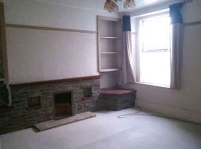  Image of 3 bedroom Semi-Detached house for sale in James Street Pontarddulais Swansea SA4 at James Street Pontarddulais Swansea, SA4 8HY