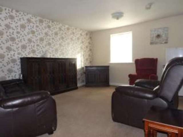  Image of 1 bedroom Maisonette for sale in Jessop Court Kirton Boston PE20 at Kirton Boston Kirton, PE20 1AN