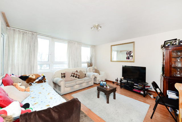  Image of 3 bedroom Flat for sale in John Ruskin Street London SE5 at John Ruskin Street Camberwell London, SE5 0XQ