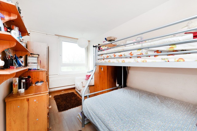  Image of 3 bedroom Flat for sale in John Ruskin Street London SE5 at John Ruskin Street Camberwell London, SE5 0XQ