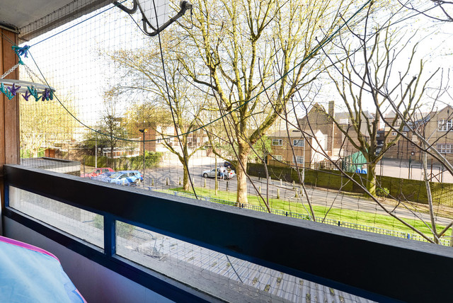  Image of 3 bedroom Flat for sale in John Ruskin Street London SE5 at John Ruskin Street Camberwell London, SE5 0XQ