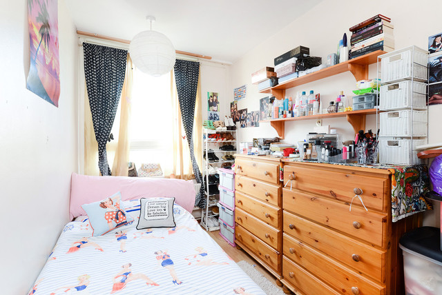  Image of 3 bedroom Flat for sale in John Ruskin Street London SE5 at John Ruskin Street Camberwell London, SE5 0XQ