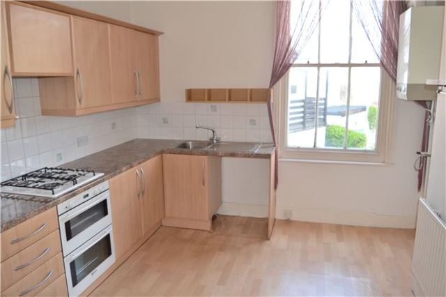  Image of 3 bedroom Flat for sale in Kenilworth Road St. Leonards-on-Sea TN38 at East Sussex, TN38 0JD
