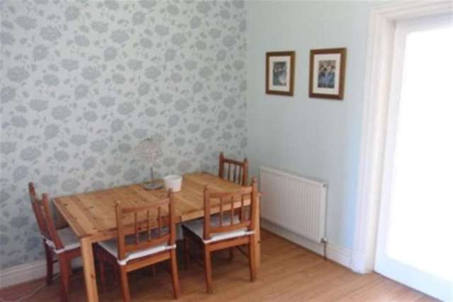  Image of 2 bedroom Flat to rent in Kennyhill Square Glasgow G31 at Glasgow, G31 3LL