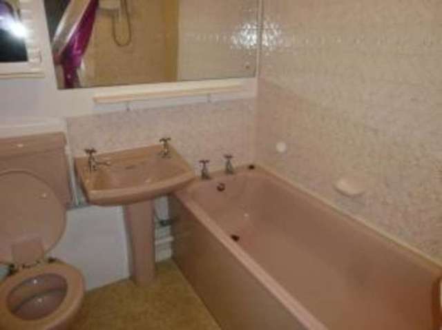  Image of 1 bedroom Flat for sale in Killewarren Way Orpington BR5 at Orpington  St Mary Cray, BR5 4DH
