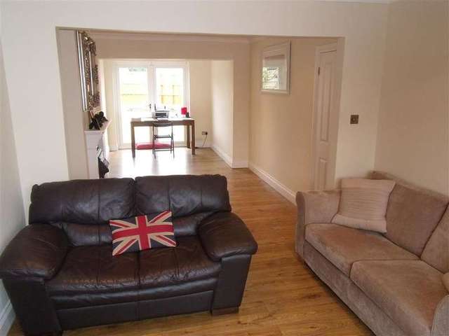  Image of 3 bedroom Semi-Detached house for sale in Kingley Drive Wickford SS12 at Wickford Essex Wickford, SS12 0EP