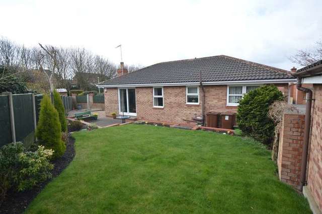  Image of 3 bedroom Detached house for sale in Kingsmead Ossett WF5 at Ossett West Yorkshire, WF5 8RX