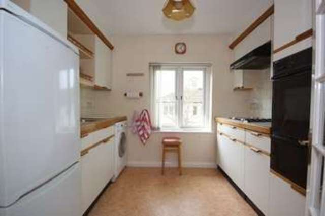  Image of 2 bedroom Flat for sale in Kingsway Taunton TA1 at Kingsway  Taunton, TA1 3YF