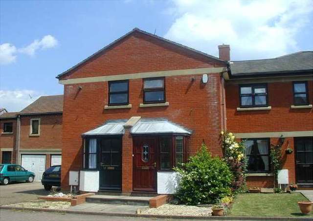  Image of 1 bedroom Detached house to rent in Knapp Place Worcester WR5 at St Peters Worcester Littleworth, WR5 3TR