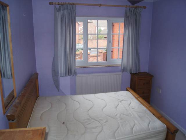  Image of 1 bedroom Detached house to rent in Knapp Place Worcester WR5 at St Peters Worcester Littleworth, WR5 3TR