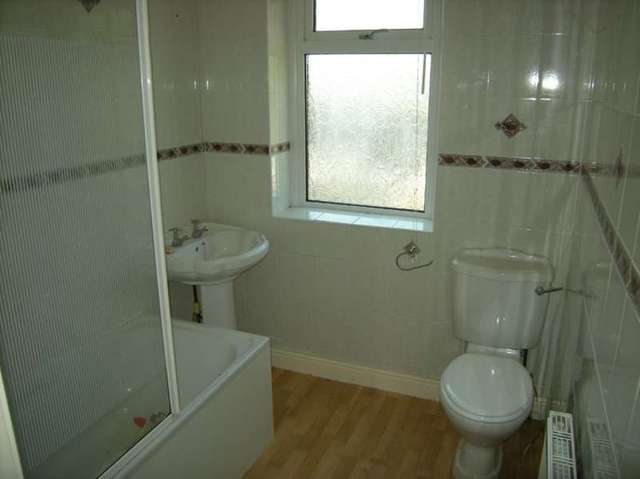  Image of 3 bedroom Terraced house for sale in Knowlesly Road Darwen BB3 at Whitehall Darwen Lancashire, BB3 2EG