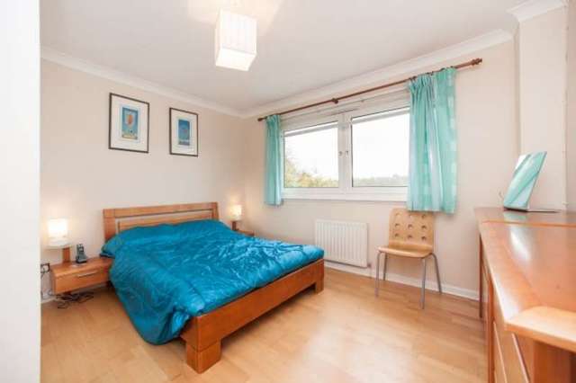  Image of 4 bedroom Detached house for sale in Gateside Road Barrhead Glasgow G78 at Gateside Road  By Barrhead, G78 1TT