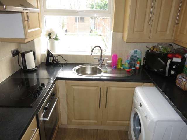  Image of 3 bedroom Semi-Detached house to rent in Langmead Close Walsall WS2 at Walsall, WS2 0NG