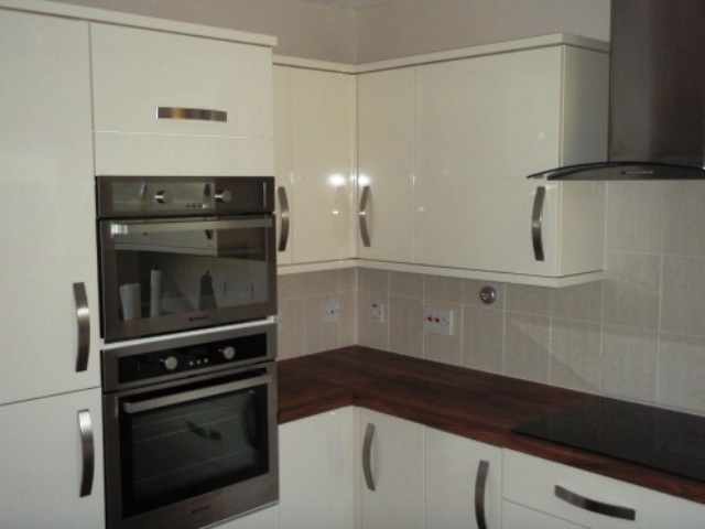  Image of 3 bedroom Semi-Detached house to rent in Laurel Terrace Bridge of Don Aberdeen AB22 at Bridge of Don Aberdeen Aberdeen, AB22 8YX
