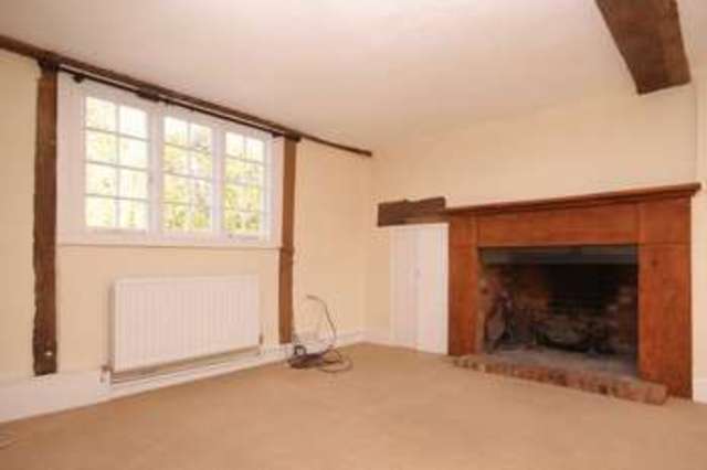  Image of 4 bedroom Semi-Detached house to rent in Lawrence Lane Buckland Betchworth RH3 at Buckland, RH3 7BE
