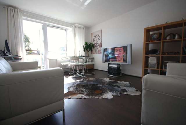  Image of 1 bedroom Flat to rent in Lea Hall Gardens Lea Hall Road London E10 at Lea Hall Gardens Leyton London, E10 7AP