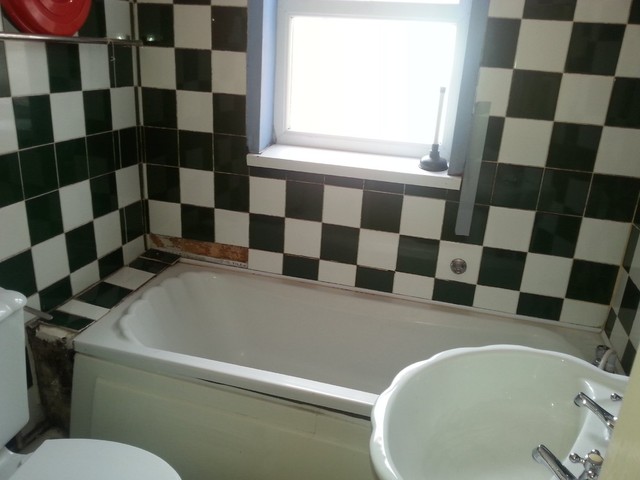  Image of 3 bedroom Terraced house to rent in Leonard Road Handsworth Birmingham B19 at Handsworth Birmingham Perry Barr, B19 1JJ